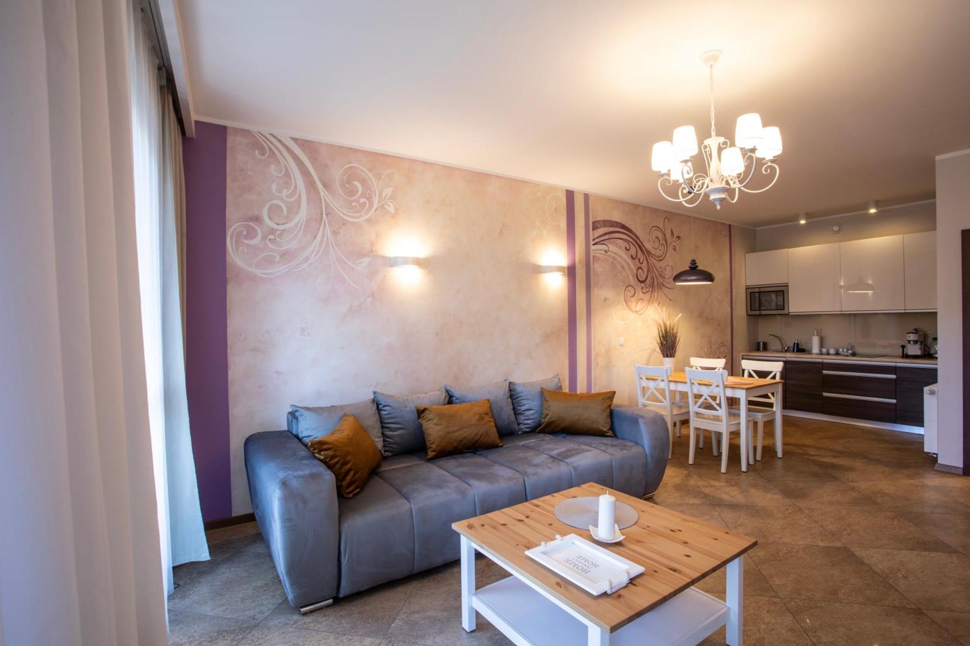 שצ'קלארסקה פוראובה Apartamenty Home Sweet Home מראה חיצוני תמונה